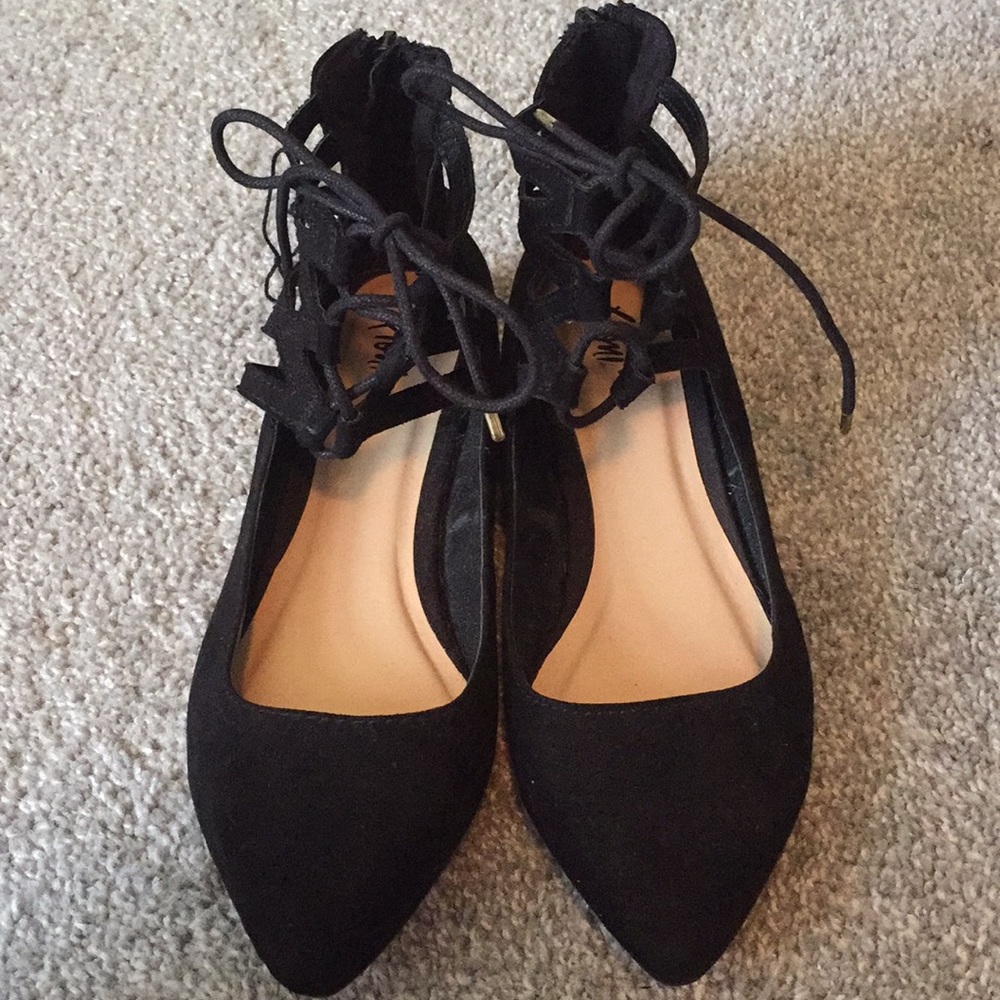 Black flats
